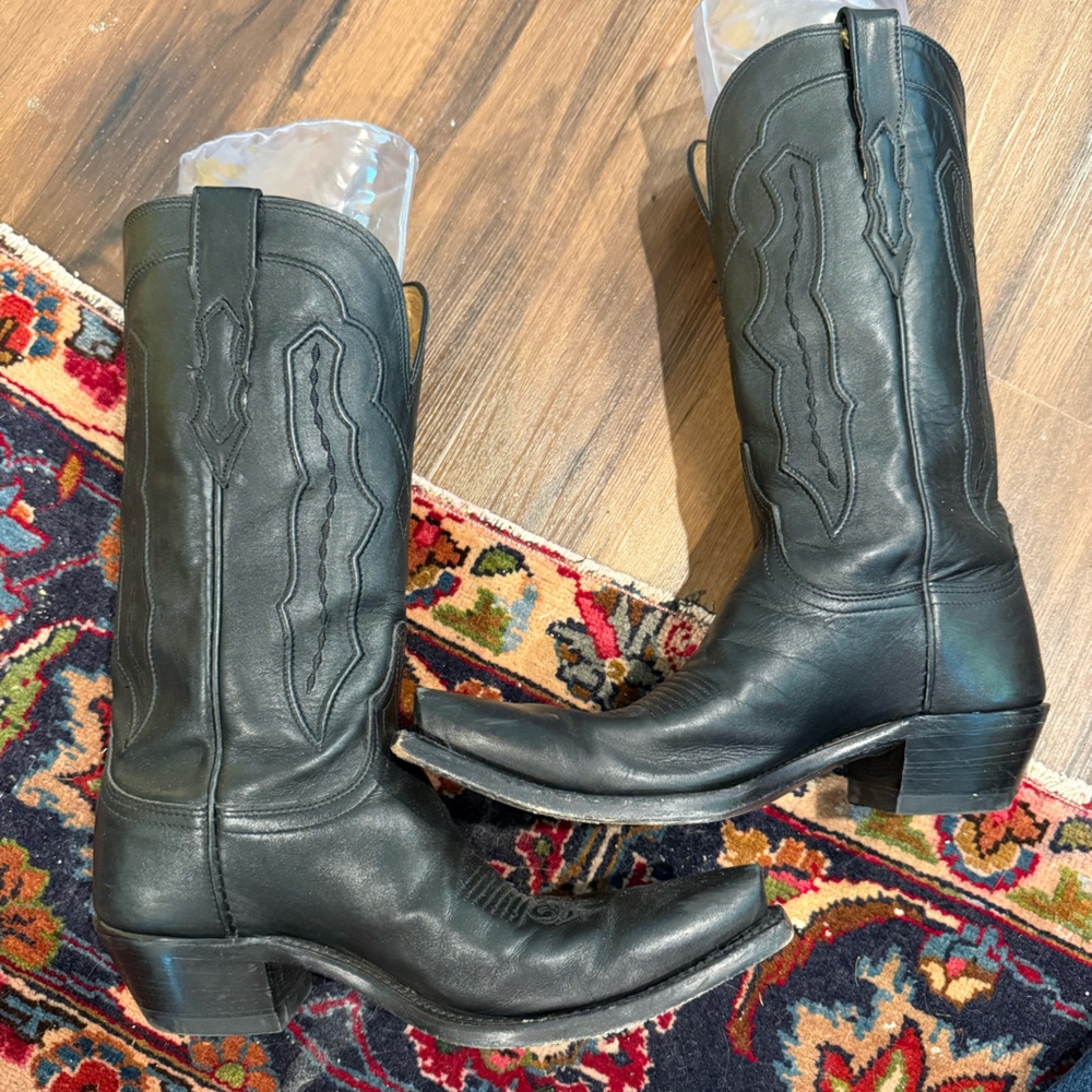 Lucchese Grace black boots